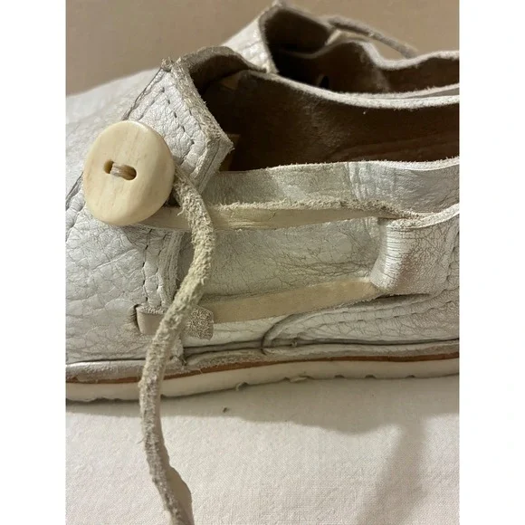 Birkenstock Artisanal Off White Pebbled Leather Button Slip On Loafers 8 Shoes - Picture 6 of 11